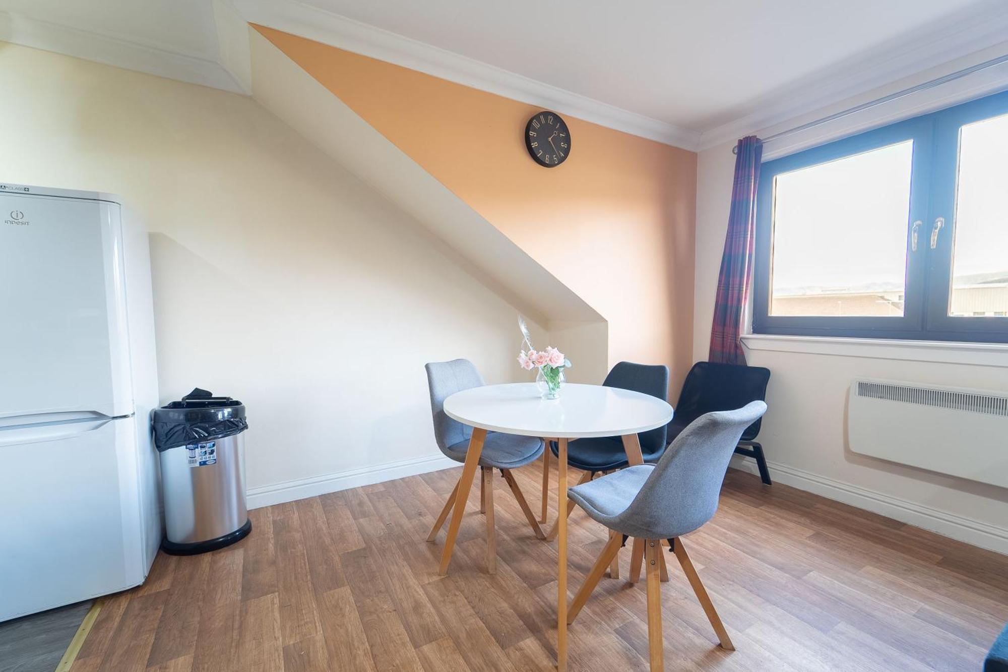 Ben View Apartment Caol Exterior photo